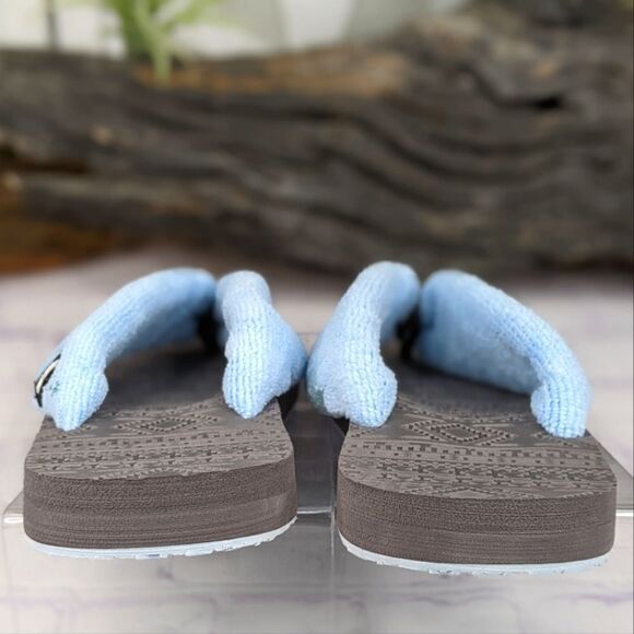 LUKEES by MUK LUKS Sand Dollar Flip-Flops - Picture 5 of 11